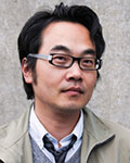 Click for more about Simon Kim Simon Kim